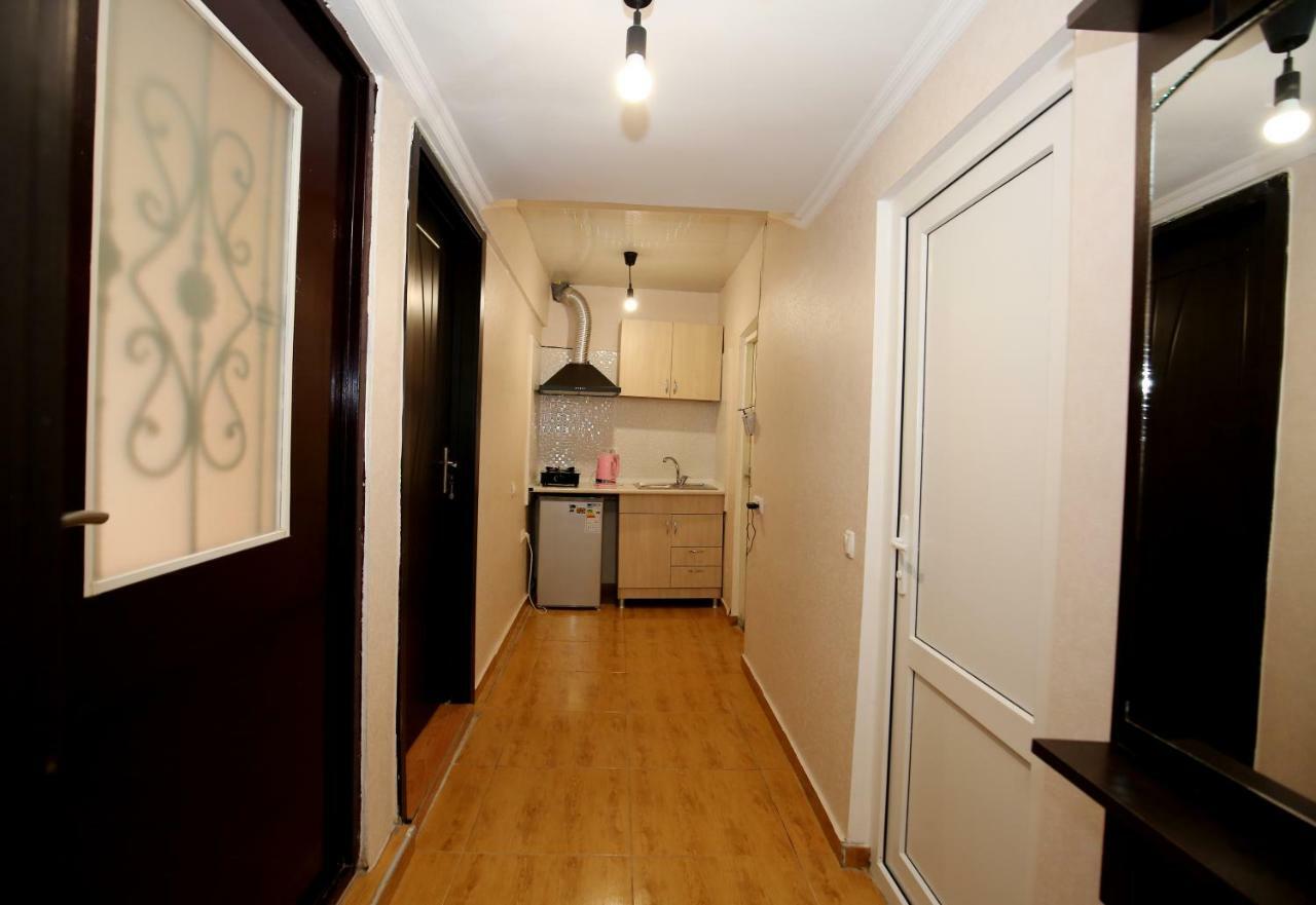 Guest House Zatika Tbilisi Ngoại thất bức ảnh